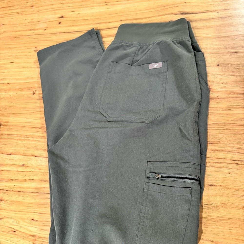 Figs Technical Collection Pants - Picture 2 of 4